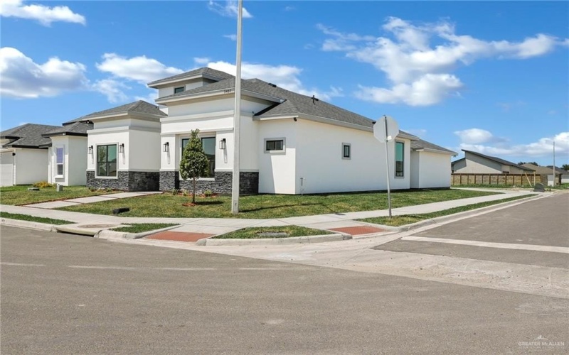 3437 E Marbury Street, Edinburg, TX 78542, 3 Bedrooms Bedrooms, ,3 BathroomsBathrooms,Residential,For Sale,3437 E Marbury Street,467681