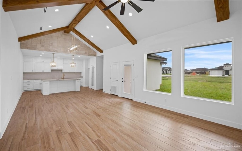 556 Demi Street, Edinburg, TX 78542, 3 Bedrooms Bedrooms, ,2 BathroomsBathrooms,Residential,For Sale,556 Demi Street,467700