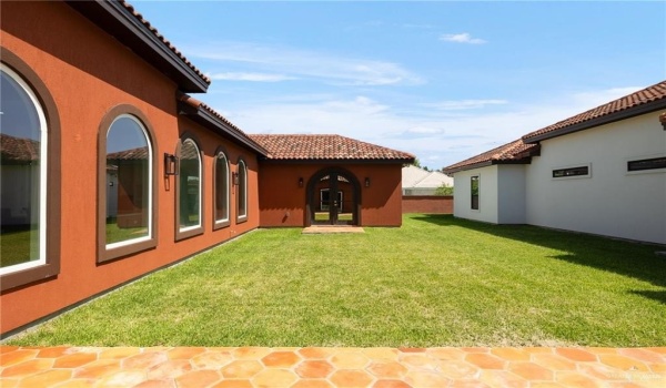 5008 Pecan Avenue, McAllen, TX 78501, 3 Habitaciones Habitaciones , ,3 BañosBaños,Residential,En Venta,5008 Pecan Avenue,467742