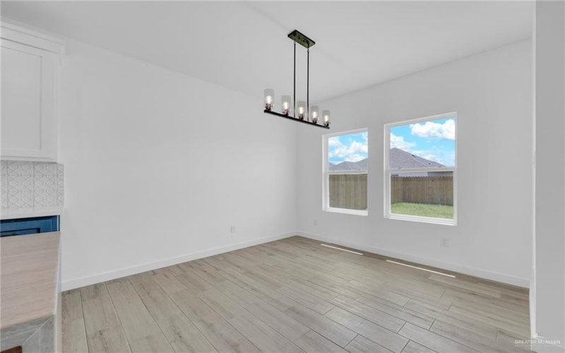 2117 Zinnia Street, Weslaco, TX 78596, 4 Bedrooms Bedrooms, ,2 BathroomsBathrooms,Residential,For Sale,2117 Zinnia Street,467849