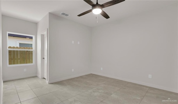2121 Zinnia Street, Weslaco, TX 78596, 3 Bedrooms Bedrooms, ,2 BathroomsBathrooms,Residential,For Sale,2121 Zinnia Street,467854