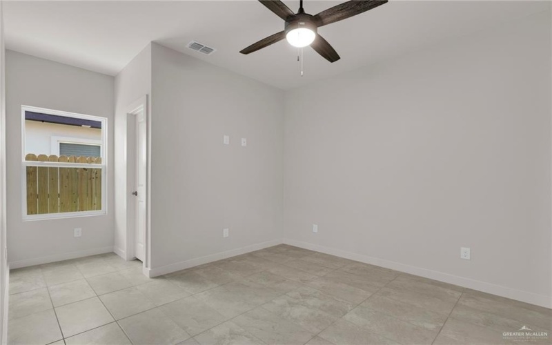 2121 Zinnia Street, Weslaco, TX 78596, 3 Bedrooms Bedrooms, ,2 BathroomsBathrooms,Residential,For Sale,2121 Zinnia Street,467854
