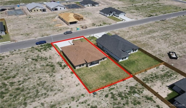 2121 Zinnia Street, Weslaco, TX 78596, 3 Bedrooms Bedrooms, ,2 BathroomsBathrooms,Residential,For Sale,2121 Zinnia Street,467854