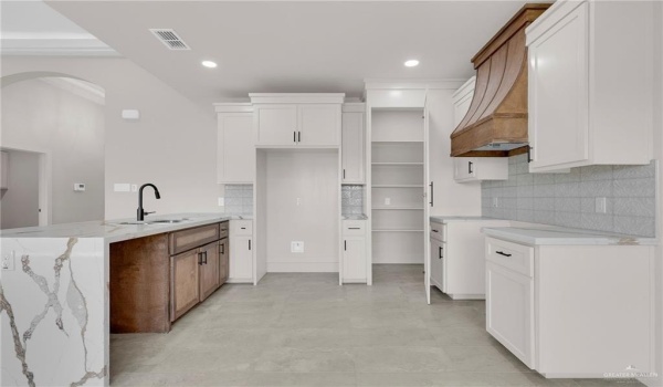 2121 Zinnia Street, Weslaco, TX 78596, 3 Bedrooms Bedrooms, ,2 BathroomsBathrooms,Residential,For Sale,2121 Zinnia Street,467854