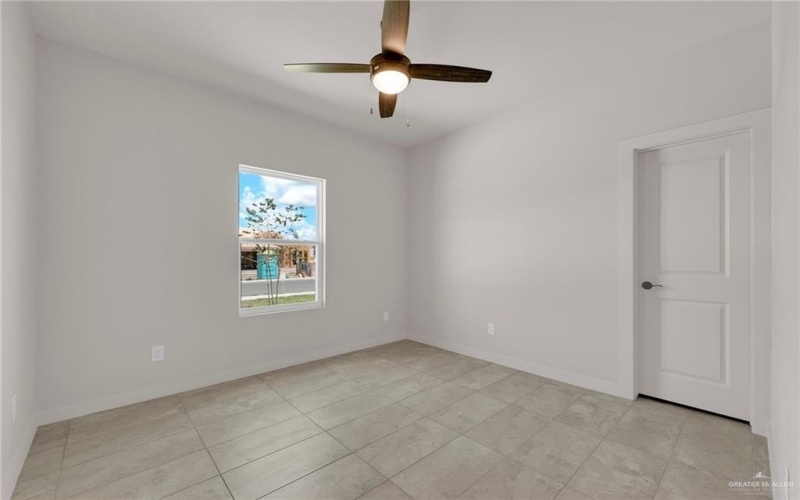 2121 Zinnia Street, Weslaco, TX 78596, 3 Bedrooms Bedrooms, ,2 BathroomsBathrooms,Residential,For Sale,2121 Zinnia Street,467854