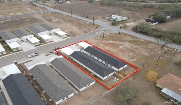 4 Briggs Street #C, Weslaco, TX 78596, 2 Habitaciones Habitaciones , ,2 BañosBaños,Residential,En Venta,4 Briggs Street,467875