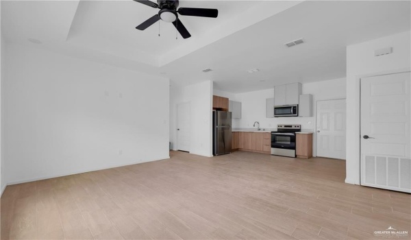 4 Briggs Street #B, Weslaco, TX 78596, 3 Bedrooms Bedrooms, ,2 BathroomsBathrooms,Residential,For Sale,4 Briggs Street,467876