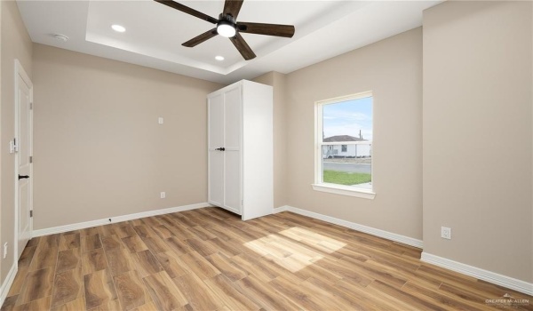2262 Via Roma, Weslaco, TX 78596, 4 Bedrooms Bedrooms, ,2 BathroomsBathrooms,Residential,For Sale,2262 Via Roma,462073