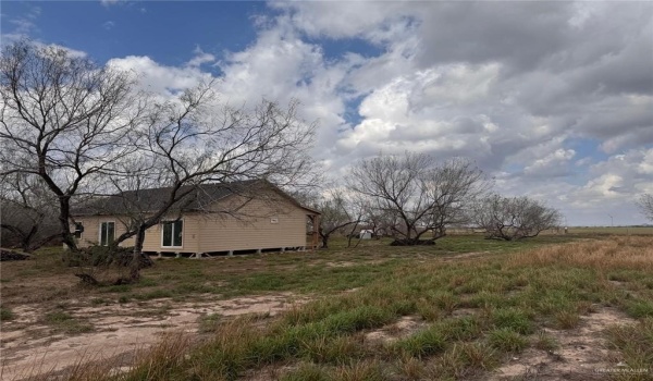 28163 Mile 17 1/2 Trail, McAllen, TX 78541, 4 Bedrooms Bedrooms, ,2 BathroomsBathrooms,Residential,For Sale,28163 Mile 17 1/2 Trail,462125
