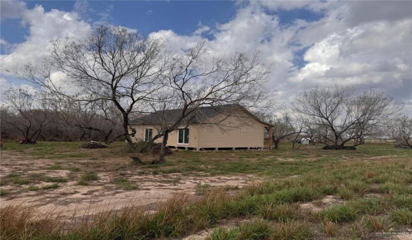 28163 Mile 17 1/2 Trail, McAllen, TX 78541, 4 Bedrooms Bedrooms, ,2 BathroomsBathrooms,Residential,For Sale,28163 Mile 17 1/2 Trail,462125
