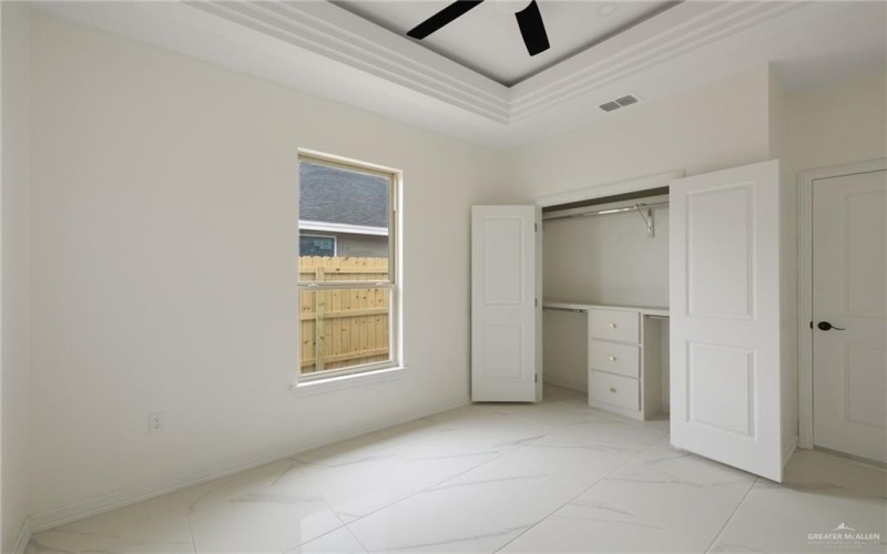 5000 Duke Avenue, McAllen, TX 78504, 4 Habitaciones Habitaciones , ,2 BañosBaños,Residential,En Venta,5000 Duke Avenue,462154