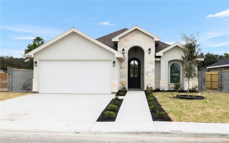 5000 Duke Avenue, McAllen, TX 78504, 4 Habitaciones Habitaciones , ,2 BañosBaños,Residential,En Venta,5000 Duke Avenue,462154