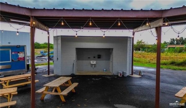 00 N Raul Longoria Road #4, San Juan, TX 78589, ,Commercial Lease,For Rent,00 N Raul Longoria Road,467893