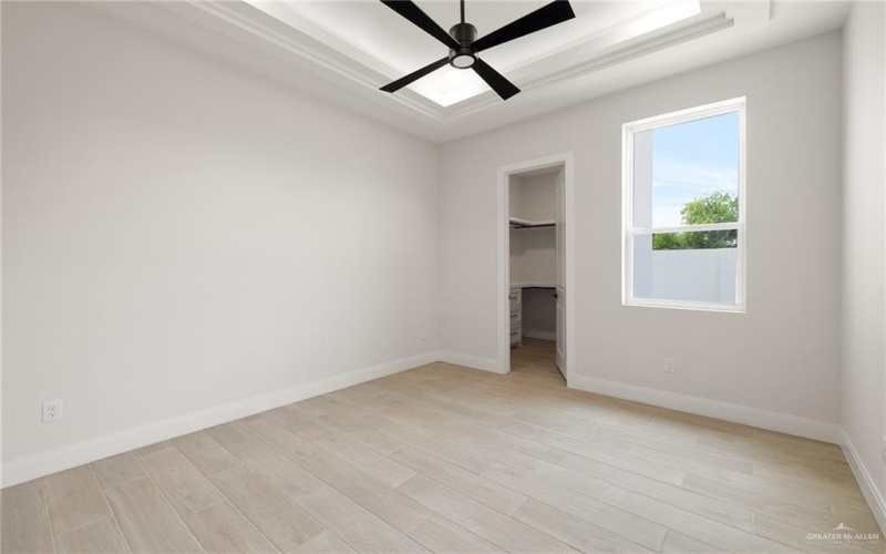 1717 S Middleton Street, Edinburg, TX 78539, 4 Bedrooms Bedrooms, ,3 BathroomsBathrooms,Residential,For Sale,1717 S Middleton Street,467956