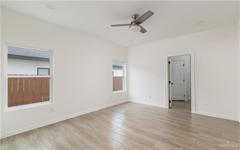 401 Southland Avenue, Edinburg, TX 78539, 4 Bedrooms Bedrooms, ,3 BathroomsBathrooms,Residential,For Sale,401 Southland Avenue,469296