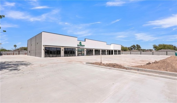 5301 N Ware Road #8, McAllen, TX 78501, ,Commercial Lease,For Rent,5301 N Ware Road,469079