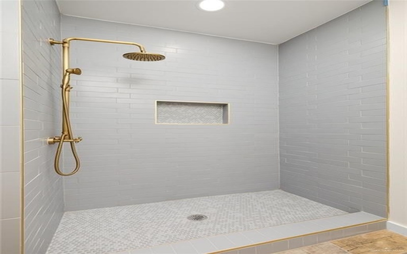 300 N Kika De La Garza Boulevard, La Joya, TX 78560, 3 Bedrooms Bedrooms, ,2 BathroomsBathrooms,Residential,For Sale,300 N Kika De La Garza Boulevard,469118