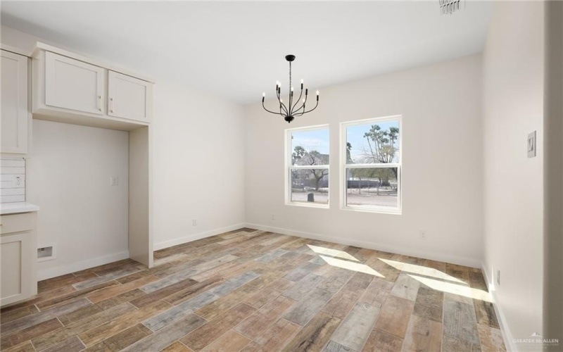 300 N Kika De La Garza Boulevard, La Joya, TX 78560, 3 Bedrooms Bedrooms, ,2 BathroomsBathrooms,Residential,For Sale,300 N Kika De La Garza Boulevard,469118