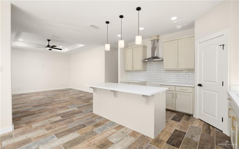 300 N Kika De La Garza Boulevard, La Joya, TX 78560, 3 Bedrooms Bedrooms, ,2 BathroomsBathrooms,Residential,For Sale,300 N Kika De La Garza Boulevard,469118