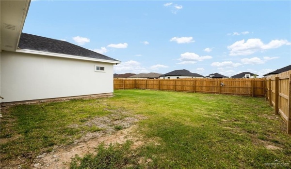1305 Franklin Avenue, Alton, TX 78573, 3 Bedrooms Bedrooms, ,2 BathroomsBathrooms,Residential,For Sale,1305 Franklin Avenue,469653