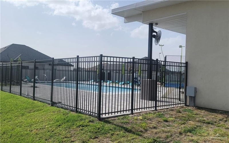 2700 E Giorgio Drive, Edinburg, TX 78542, 4 Habitaciones Habitaciones , ,3 BañosBaños,Residential,En Venta,2700 E Giorgio Drive,463472