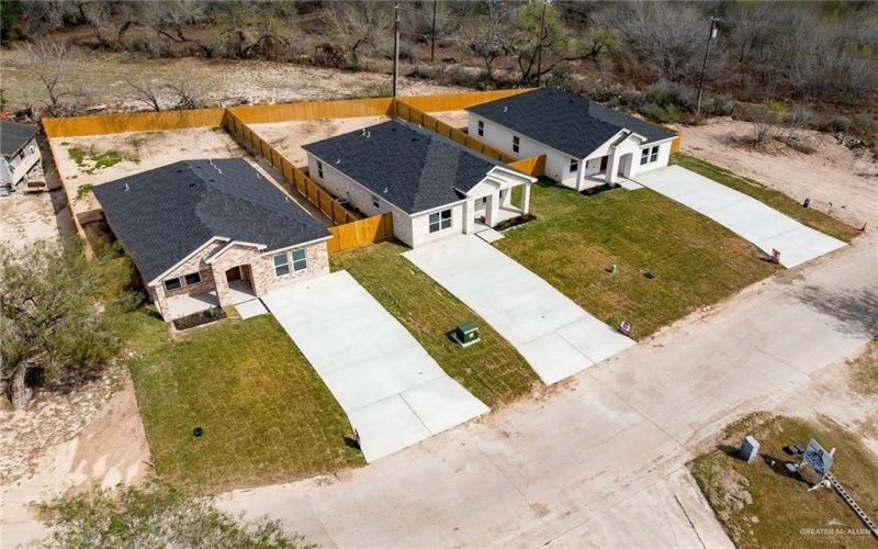 302 N Kika De La Garza Boulevard, La Joya, TX 78560, 3 Bedrooms Bedrooms, ,2 BathroomsBathrooms,Residential,For Sale,302 N Kika De La Garza Boulevard,469122