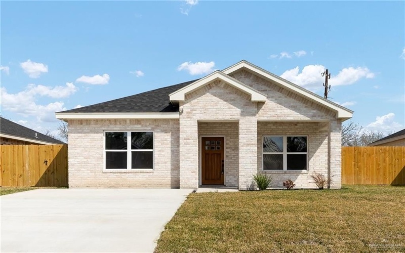 302 N Kika De La Garza Boulevard, La Joya, TX 78560, 3 Bedrooms Bedrooms, ,2 BathroomsBathrooms,Residential,For Sale,302 N Kika De La Garza Boulevard,469122