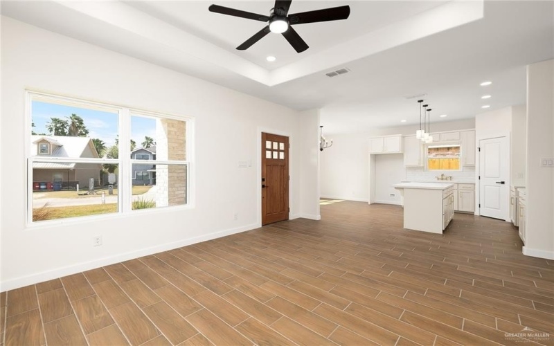 302 N Kika De La Garza Boulevard, La Joya, TX 78560, 3 Bedrooms Bedrooms, ,2 BathroomsBathrooms,Residential,For Sale,302 N Kika De La Garza Boulevard,469122