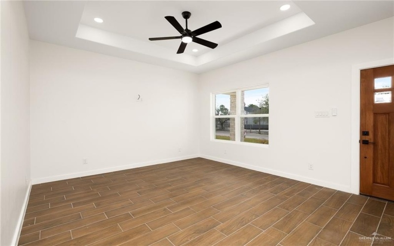 302 N Kika De La Garza Boulevard, La Joya, TX 78560, 3 Bedrooms Bedrooms, ,2 BathroomsBathrooms,Residential,For Sale,302 N Kika De La Garza Boulevard,469122