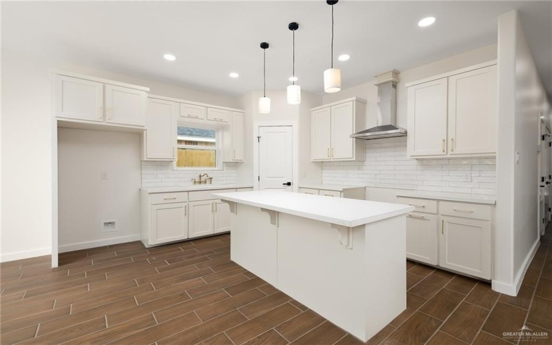 302 N Kika De La Garza Boulevard, La Joya, TX 78560, 3 Bedrooms Bedrooms, ,2 BathroomsBathrooms,Residential,For Sale,302 N Kika De La Garza Boulevard,469122