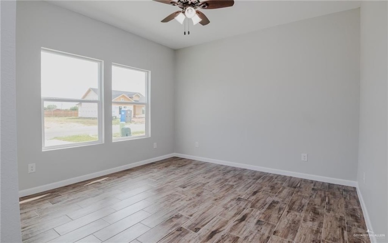 3555 Satelite Street, Edinburg, TX 78542, 3 Bedrooms Bedrooms, ,2 BathroomsBathrooms,Residential,For Sale,3555 Satelite Street,469677