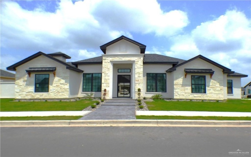 2701 E Versace Drive, Edinburg, TX 78542, 4 Bedrooms Bedrooms, ,2 BathroomsBathrooms,Residential,For Sale,2701 E Versace Drive,463476