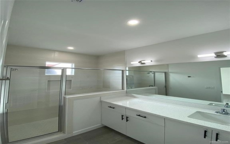 1408 Marcela Drive, Weslaco, TX 78599, ,Residential Multi Family,En Venta,1408 Marcela Drive,469741