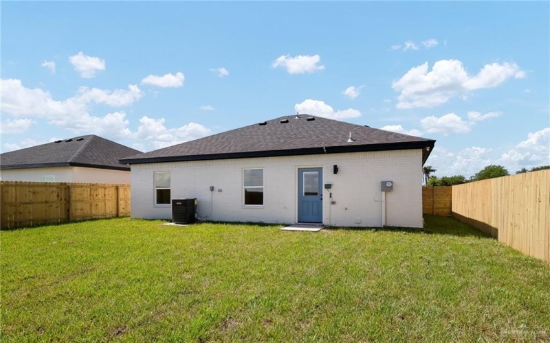 2005 Trinity Street, Donna, TX 78537, 3 Bedrooms Bedrooms, ,2 BathroomsBathrooms,Residential,For Sale,2005 Trinity Street,469124
