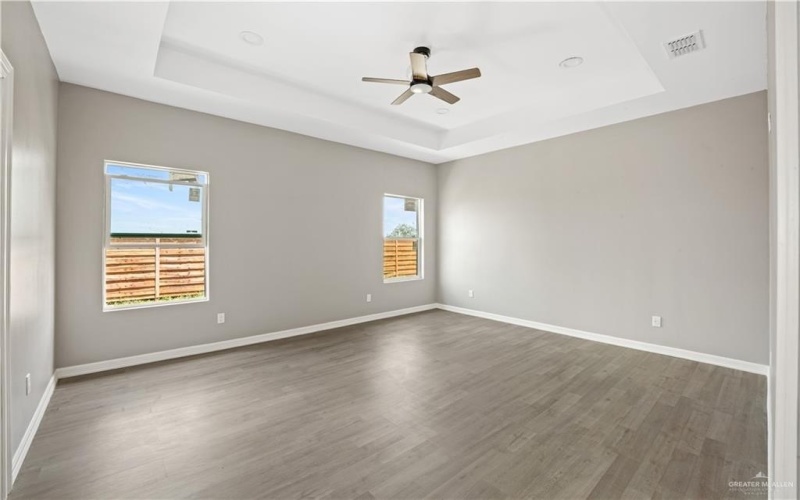 1712 Diplomat Drive, Edinburg, TX 78542, 3 Bedrooms Bedrooms, ,2 BathroomsBathrooms,Residential,For Sale,1712 Diplomat Drive,469771