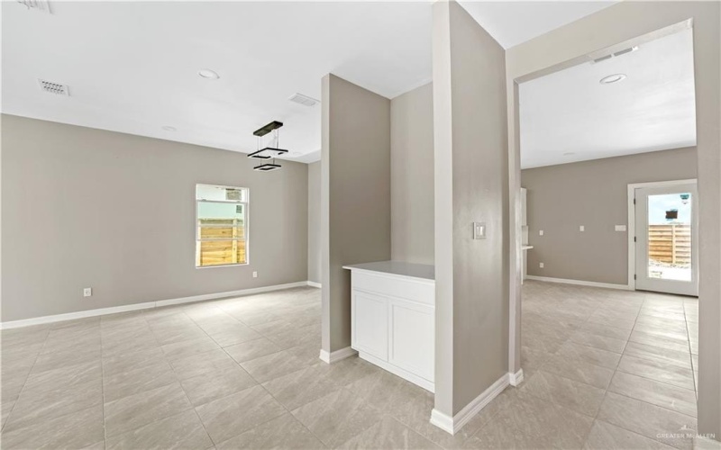 1712 Diplomat Drive, Edinburg, TX 78542, 3 Bedrooms Bedrooms, ,2 BathroomsBathrooms,Residential,For Sale,1712 Diplomat Drive,469771