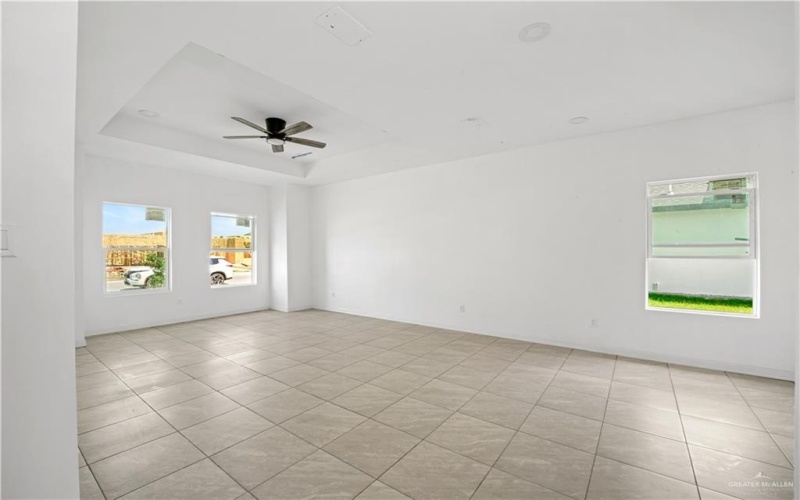 1713 Diplomat Drive, Edinburg, TX 78542, 3 Bedrooms Bedrooms, ,2 BathroomsBathrooms,Residential,For Sale,1713 Diplomat Drive,469775
