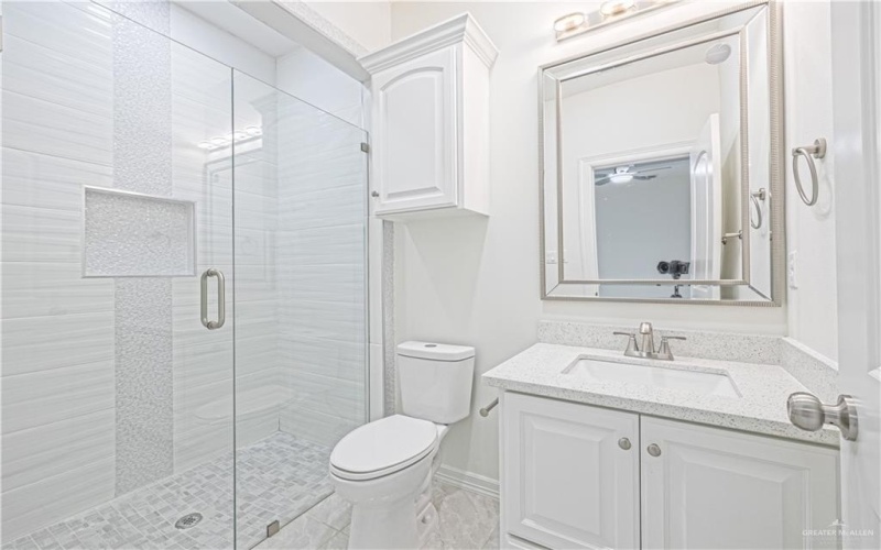 3301 E Barkley Street, Edinburg, TX 78542, 3 Bedrooms Bedrooms, ,3 BathroomsBathrooms,Residential,For Sale,3301 E Barkley Street,463561
