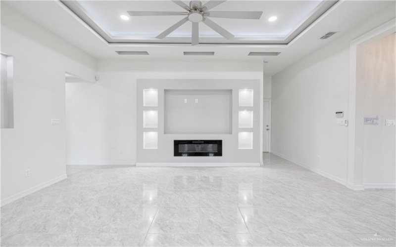3301 E Barkley Street, Edinburg, TX 78542, 3 Bedrooms Bedrooms, ,3 BathroomsBathrooms,Residential,For Sale,3301 E Barkley Street,463561