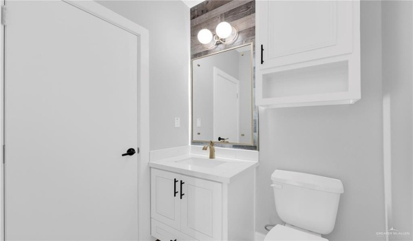 1104 Azalea Avenue, Mission, TX 78573, 3 Bedrooms Bedrooms, ,2 BathroomsBathrooms,Residential,For Sale,1104 Azalea Avenue,469799