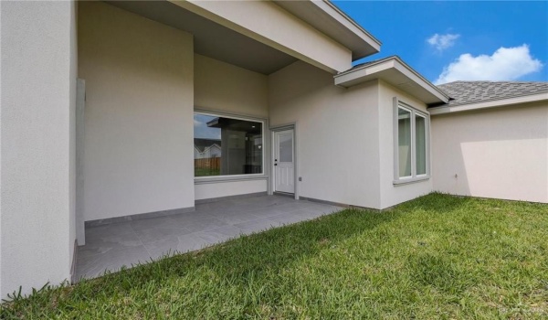 1104 Azalea Avenue, Mission, TX 78573, 3 Bedrooms Bedrooms, ,2 BathroomsBathrooms,Residential,For Sale,1104 Azalea Avenue,469799