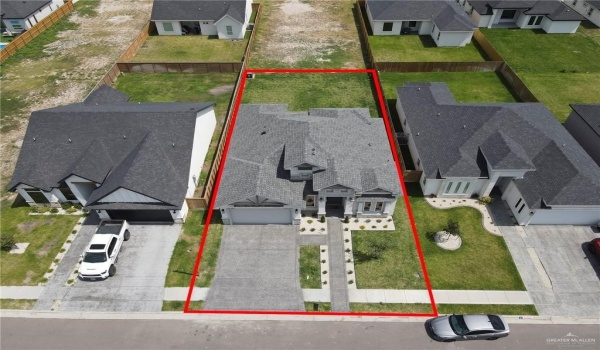 1104 Azalea Avenue, Mission, TX 78573, 3 Bedrooms Bedrooms, ,2 BathroomsBathrooms,Residential,For Sale,1104 Azalea Avenue,469799