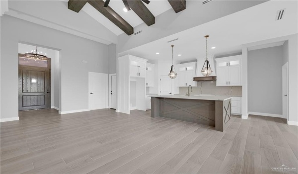 1104 Azalea Avenue, Mission, TX 78573, 3 Bedrooms Bedrooms, ,2 BathroomsBathrooms,Residential,For Sale,1104 Azalea Avenue,469799