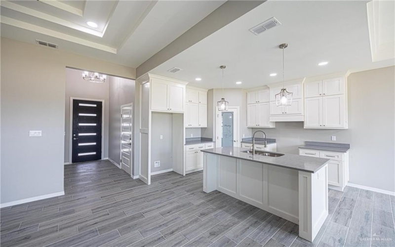 433 Serg Loop, Alamo, TX 78516, 3 Bedrooms Bedrooms, ,2 BathroomsBathrooms,Residential,For Sale,433 Serg Loop,463598