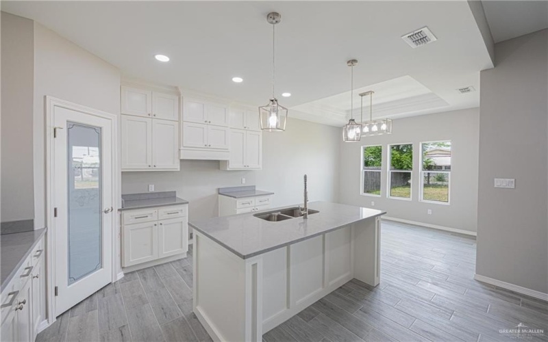 433 Serg Loop, Alamo, TX 78516, 3 Bedrooms Bedrooms, ,2 BathroomsBathrooms,Residential,For Sale,433 Serg Loop,463598