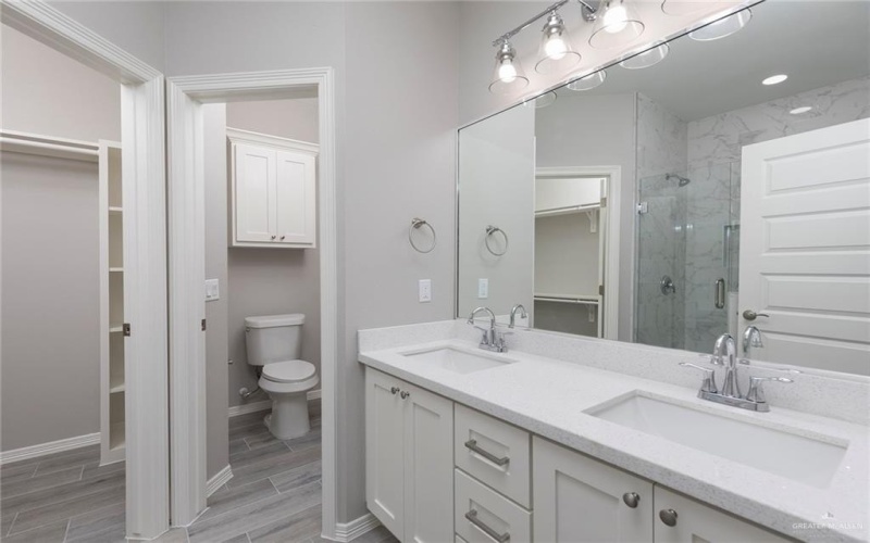 429 Serg Loop, Alamo, TX 78516, 3 Bedrooms Bedrooms, ,2 BathroomsBathrooms,Residential,For Sale,429 Serg Loop,463599