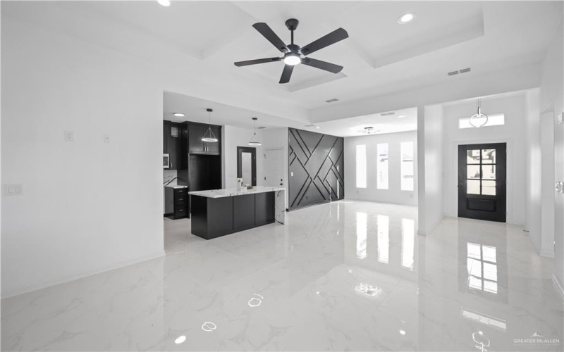 132 E Irvine Avenue, Alamo, TX 78516, 3 Bedrooms Bedrooms, ,2 BathroomsBathrooms,Residential,For Sale,132 E Irvine Avenue,469817