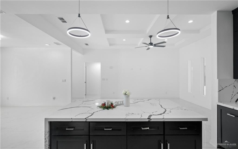 132 E Irvine Avenue, Alamo, TX 78516, 3 Bedrooms Bedrooms, ,2 BathroomsBathrooms,Residential,For Sale,132 E Irvine Avenue,469817