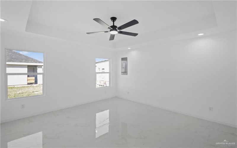 132 E Irvine Avenue, Alamo, TX 78516, 3 Bedrooms Bedrooms, ,2 BathroomsBathrooms,Residential,For Sale,132 E Irvine Avenue,469817