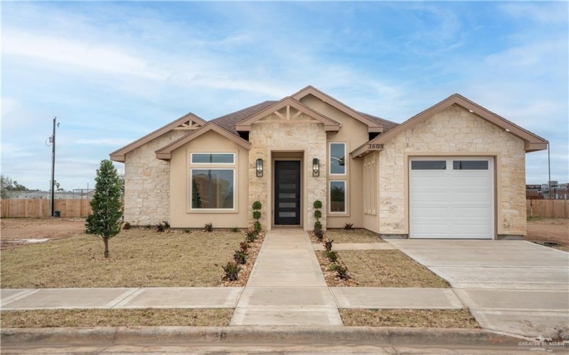 3608 E Alexa Street, Edinburg, TX 78542, 3 Bedrooms Bedrooms, ,2 BathroomsBathrooms,Residential,For Sale,3608 E Alexa Street,463613